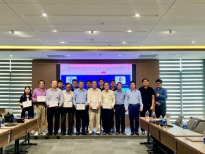 HỘI CƠ KHÍ TPHCM (HAME) THĂM VIỆN CÔNG NGHỆ TƯƠNG TÁC THÔNG MINH (ĐẠI HỌC KINH TẾ TPHCM – UEH)